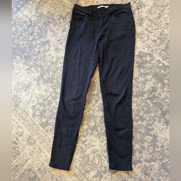 Levi's Jeans, Size 28 - Picture 1 of 3